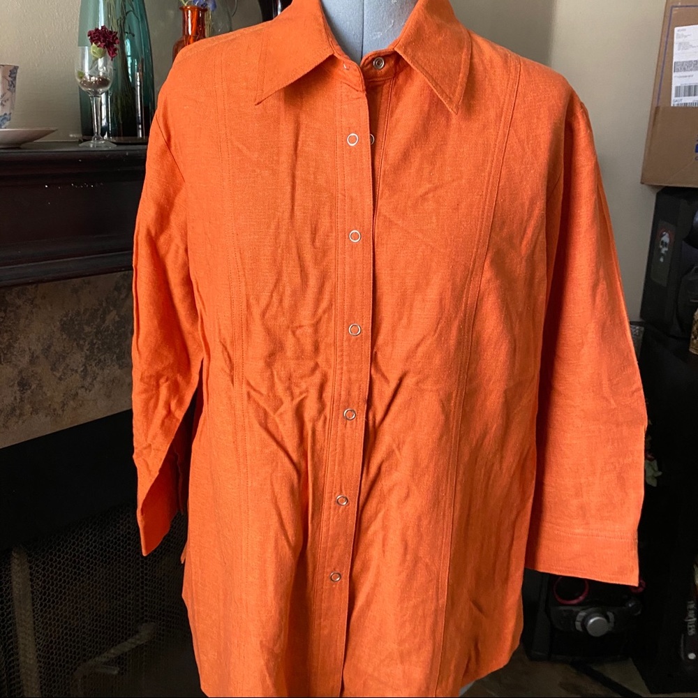 Linen Button Up
